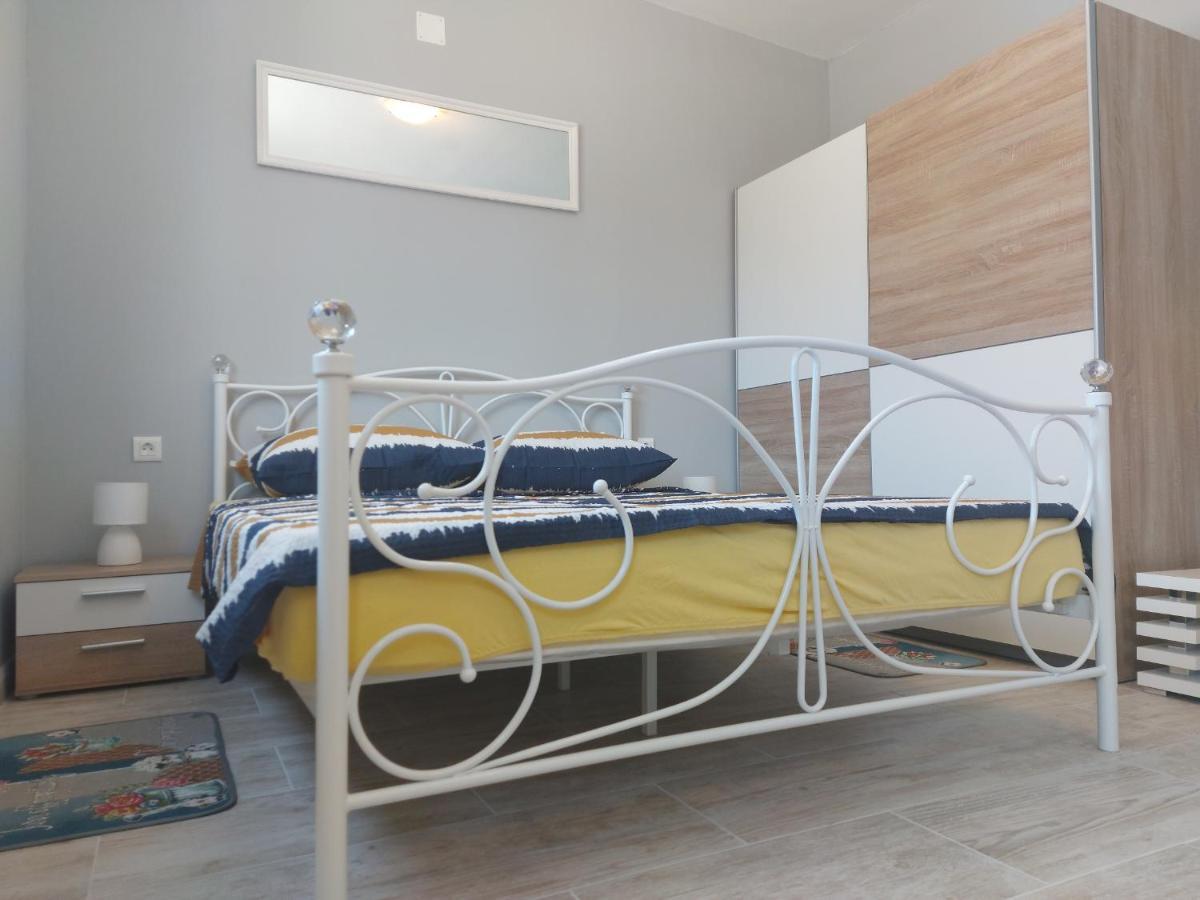 Studio Apartment Palmira Ližnjan Exterior foto